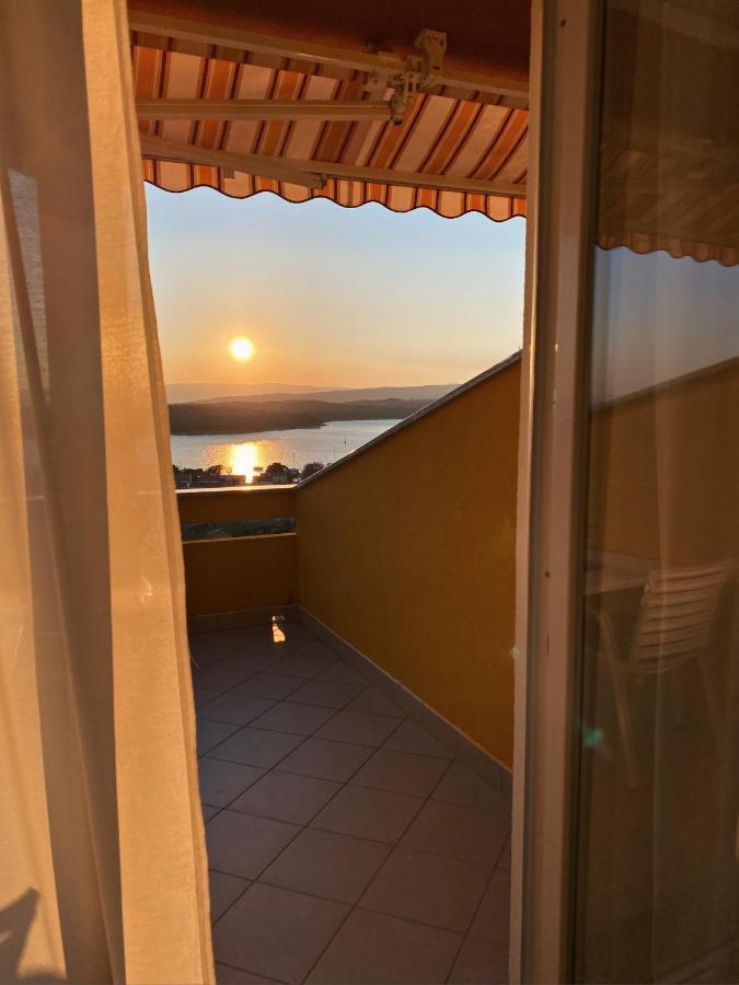 The Manzoni Family 2 Hotel Пунат Екстериор снимка