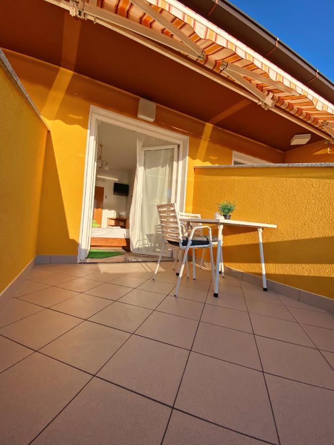 The Manzoni Family 2 Hotel Пунат Екстериор снимка