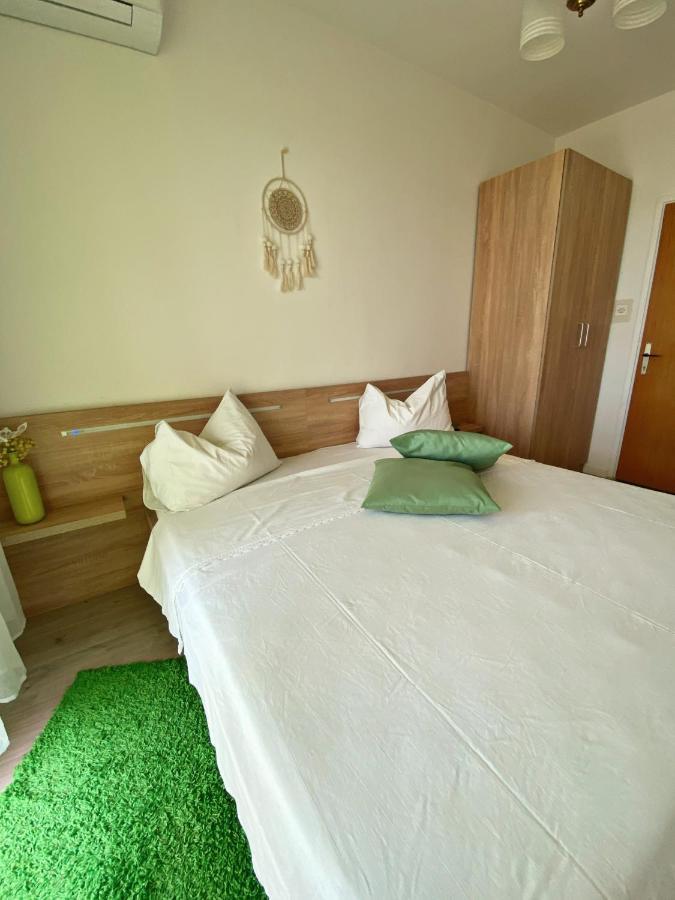 The Manzoni Family 2 Hotel Пунат Екстериор снимка